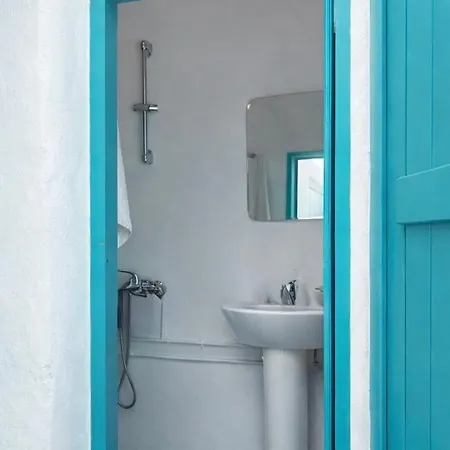 Kythira Stone House With Arch & Garden Holiday home