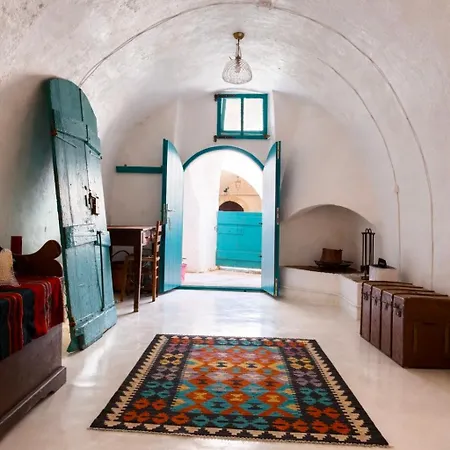 Kythira Stone House With Arch & Garden