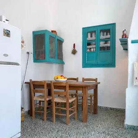 Kythira Stone House With Arch & Garden