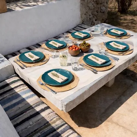 Kythira Stone House With Arch & Garden