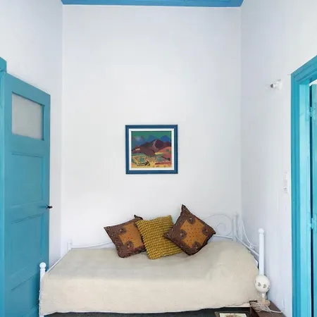 Kythira Stone House With Arch & Garden Casa vacanze Kato Khora