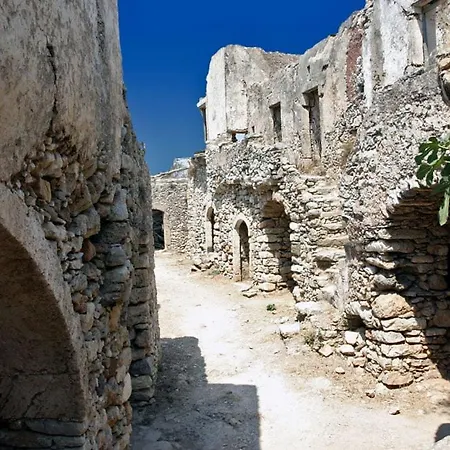 Kythira Stone House With Arch & Garden Casa vacanze *